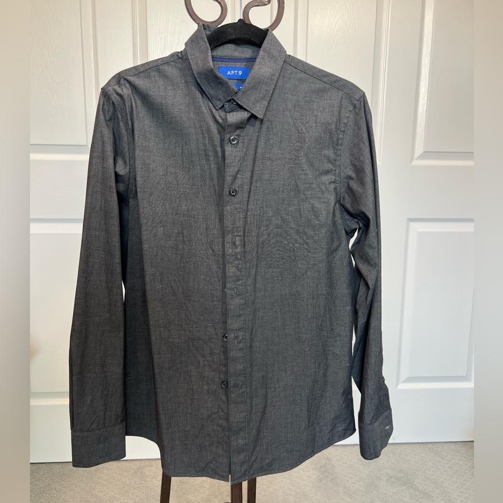 Men’s Size Small Apt 9 long sleeve dark Grey Shirt